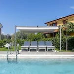 Skrila Сasa de vacaciones Valbandon