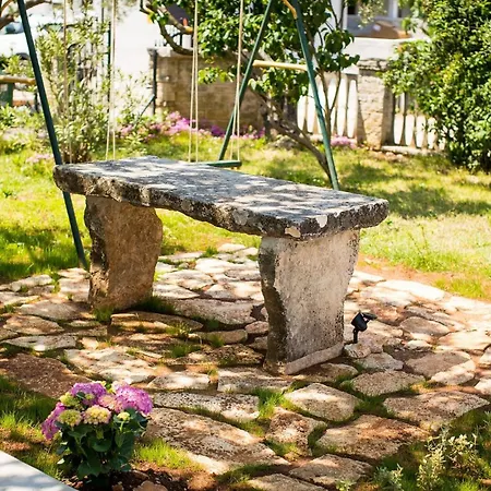Vakantiehuis Skrila *